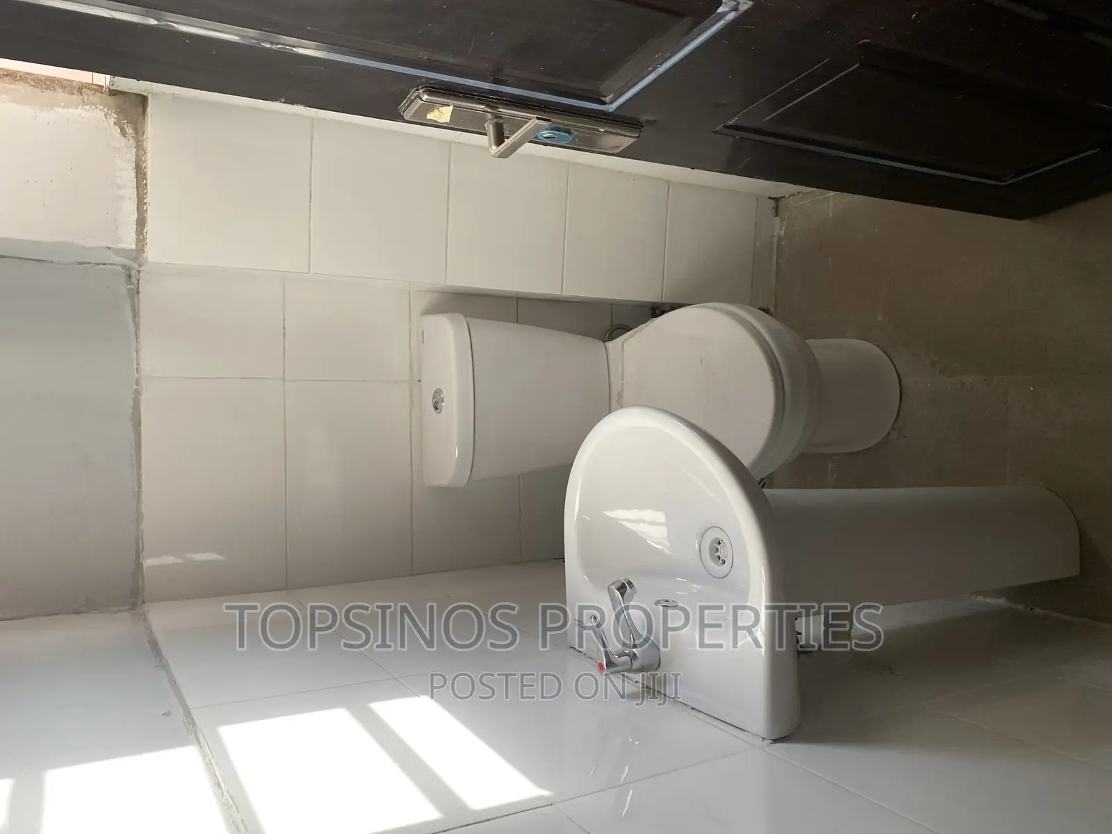 1bdrm Block of Flats in Dawaki for rent