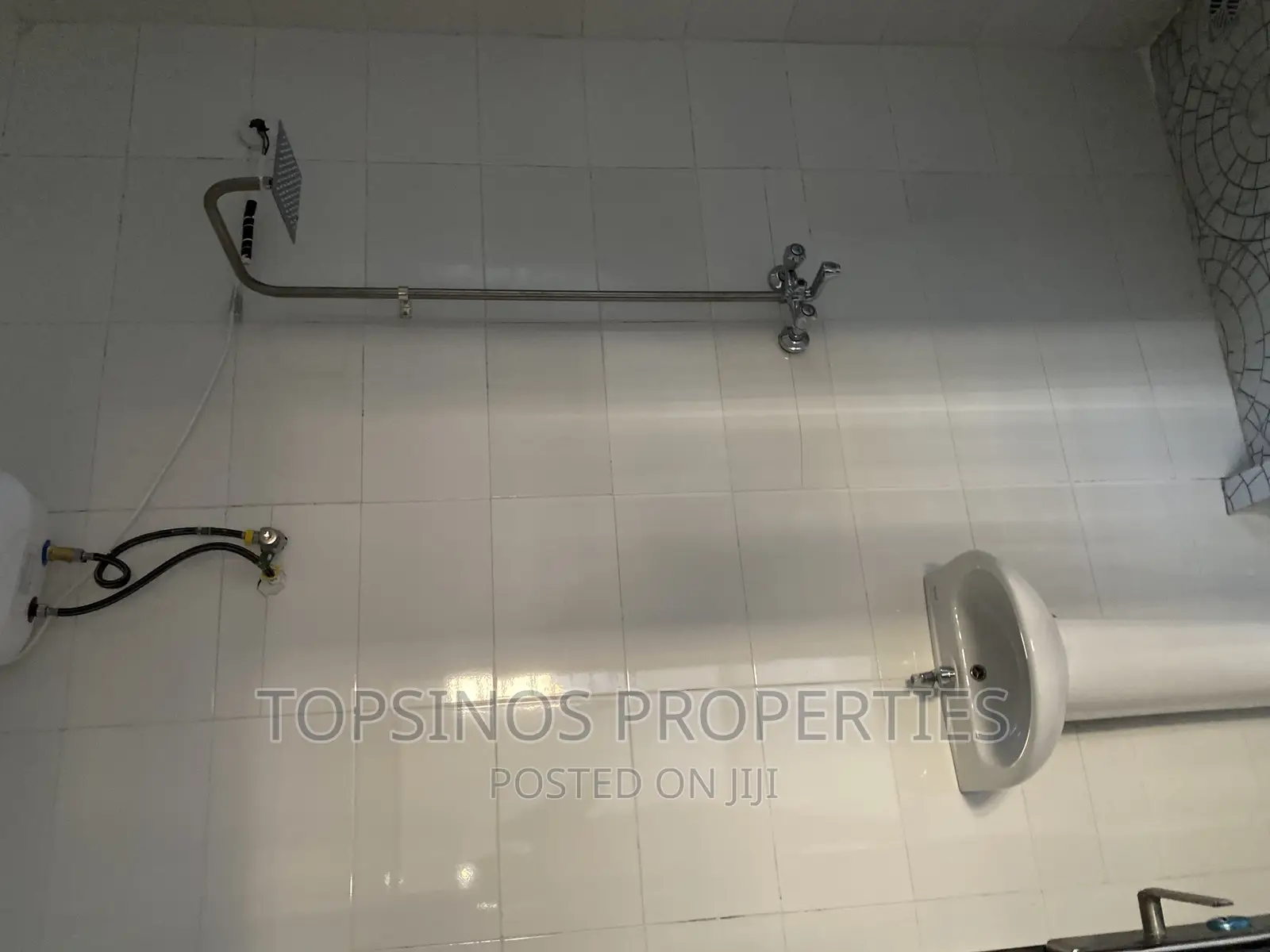 1bdrm Block of Flats in Dawaki for rent