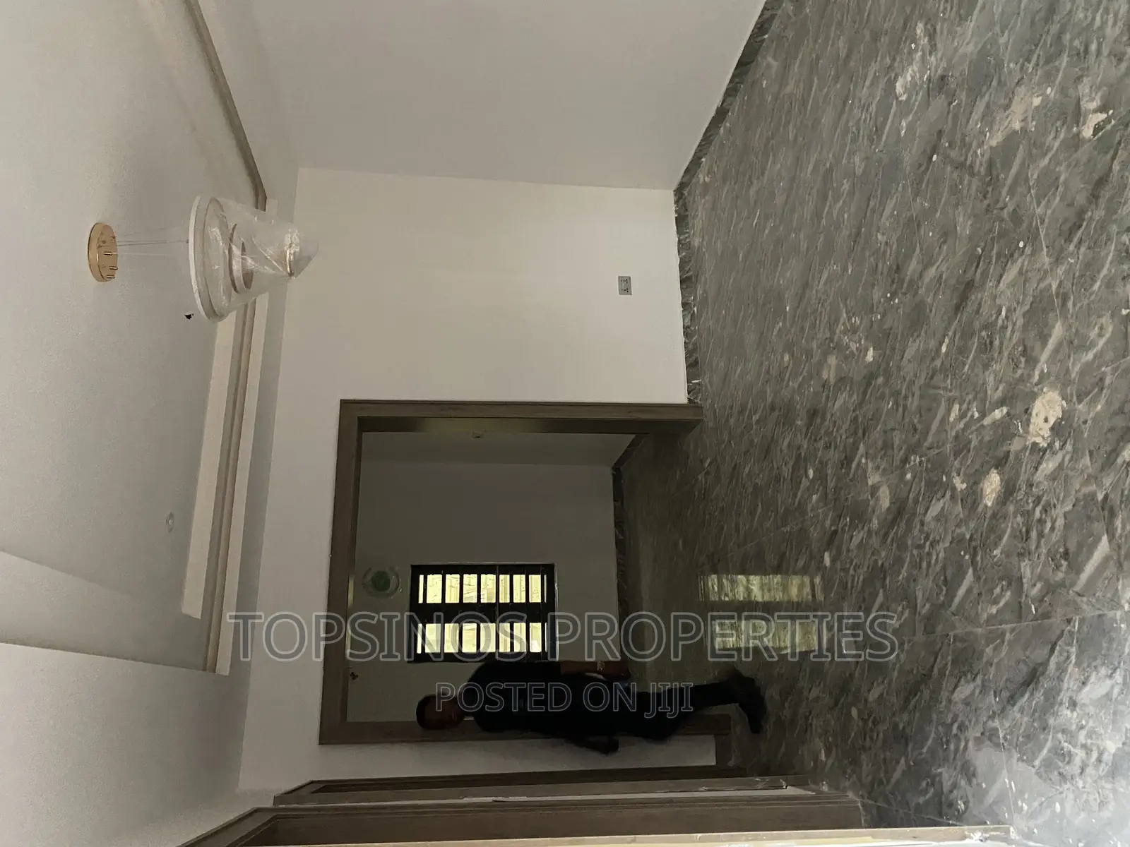 2bdrm Block of Flats in Dawaki for rent
