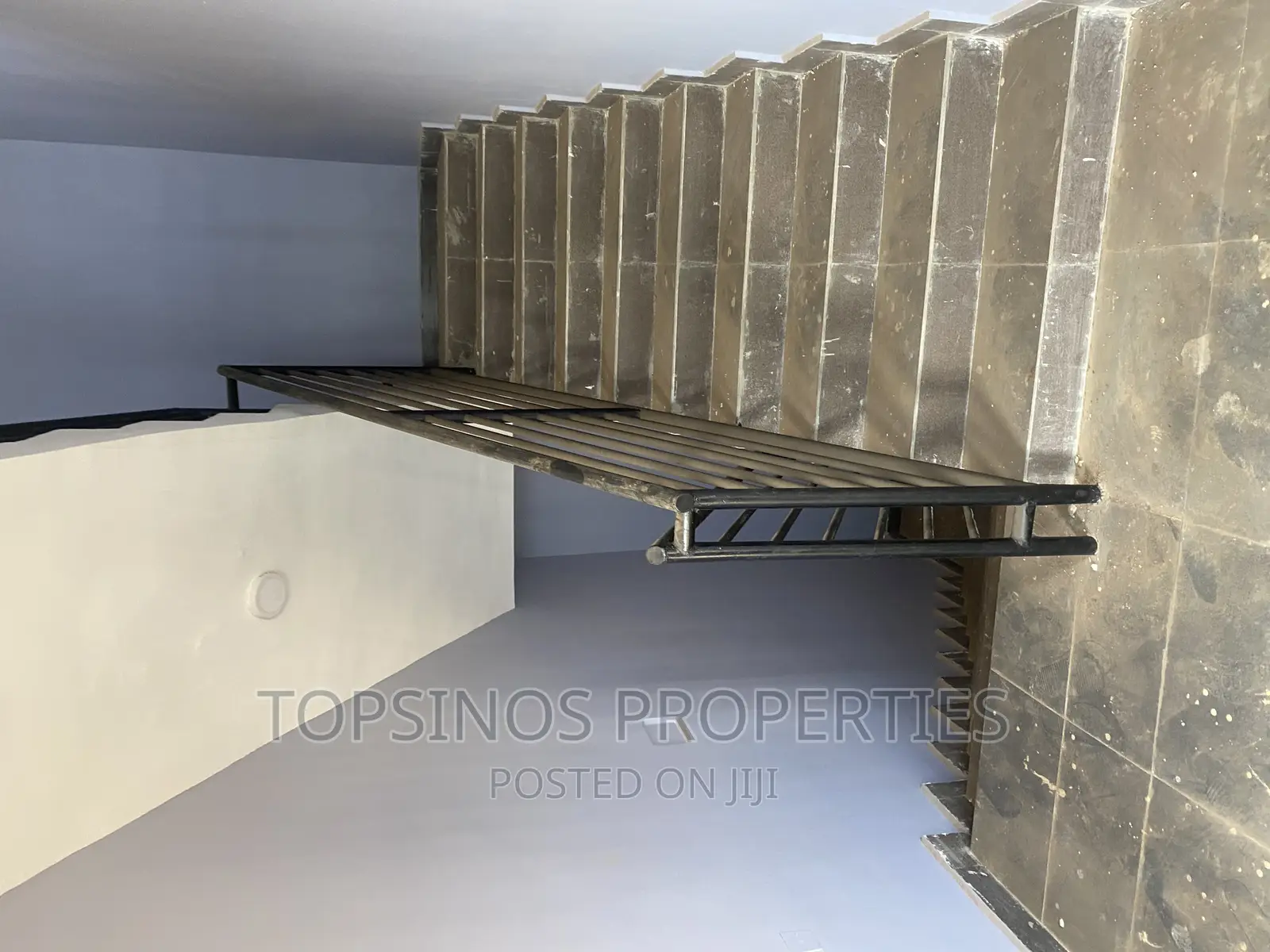 2bdrm Block of Flats in Dawaki for rent