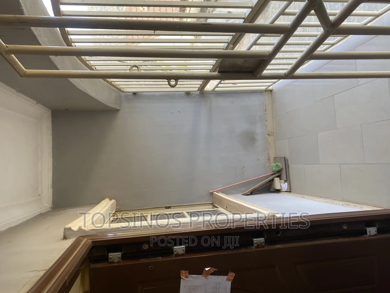2bdrm Block of Flats in Dawaki for rent