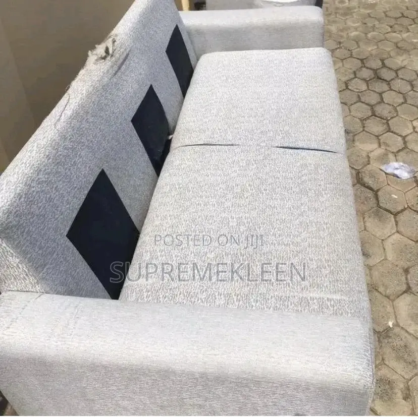 Sofa Upholstery Cleaning Service In Alimosho Axis .