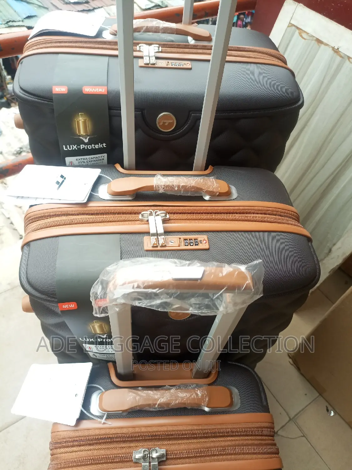 Traveling Bags Extra Capacity 25% Expandede