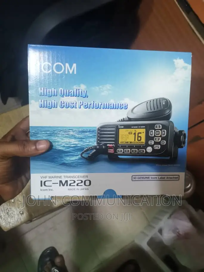 Icom Ic-220 Marine Base Radio VHF