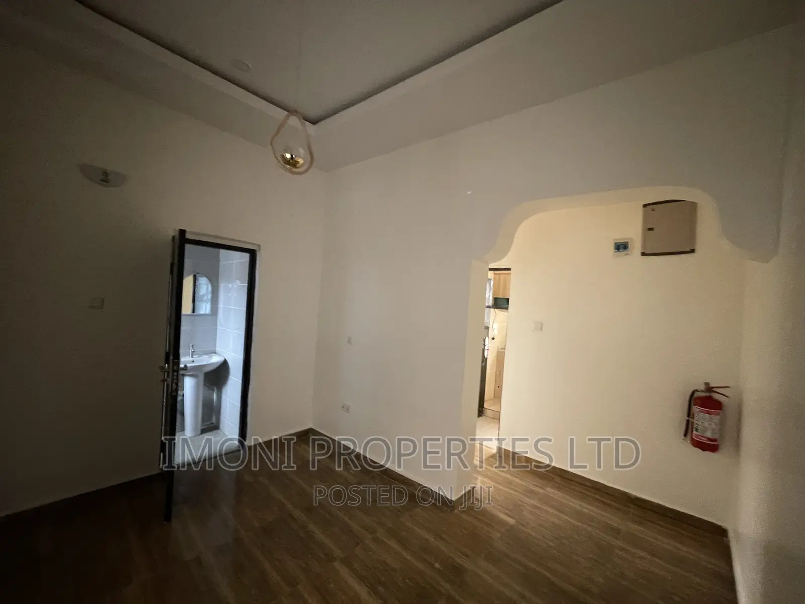 1bdrm Block of Flats in Fo1, Kubwa for rent
