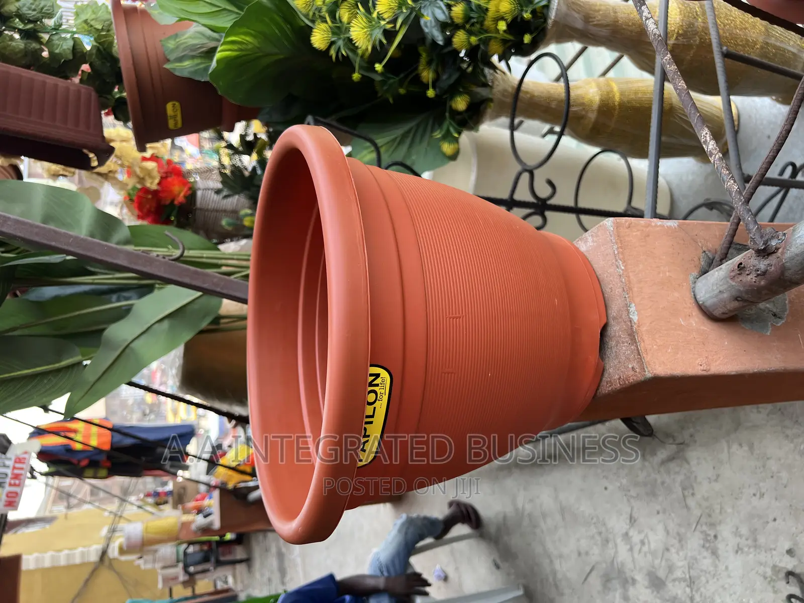 Plastic Flower Pot Medium Size