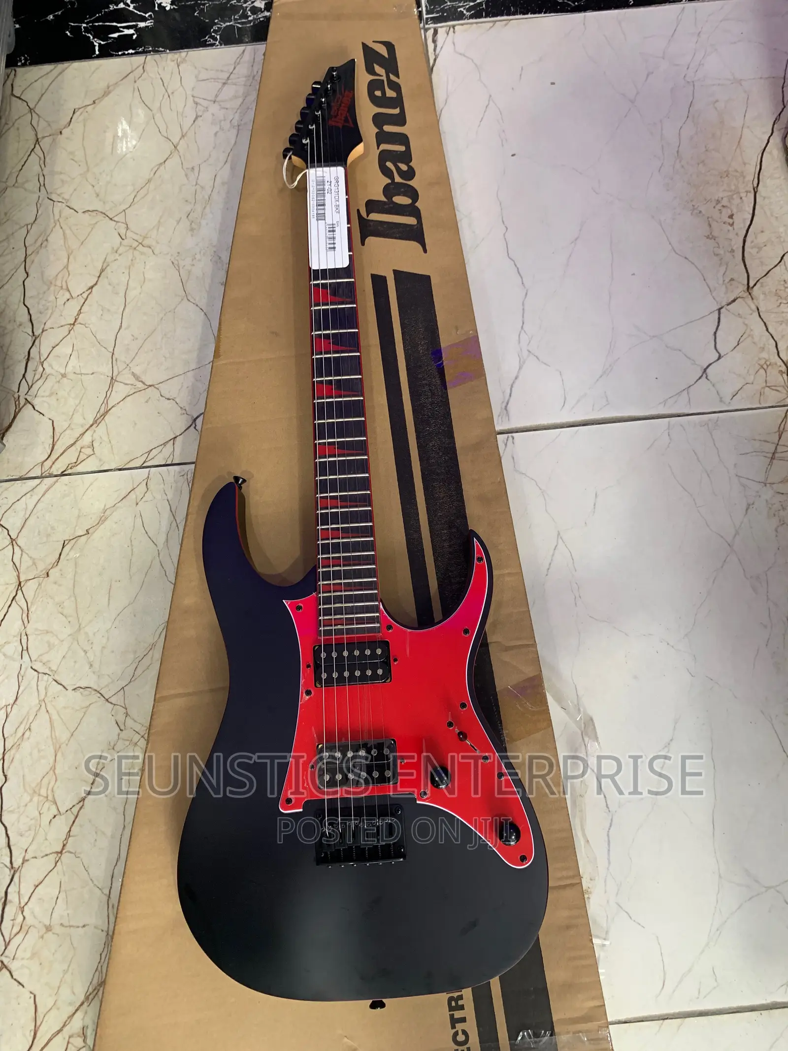 Quality Ibanez GRG131DX-BKF Lead Guitar