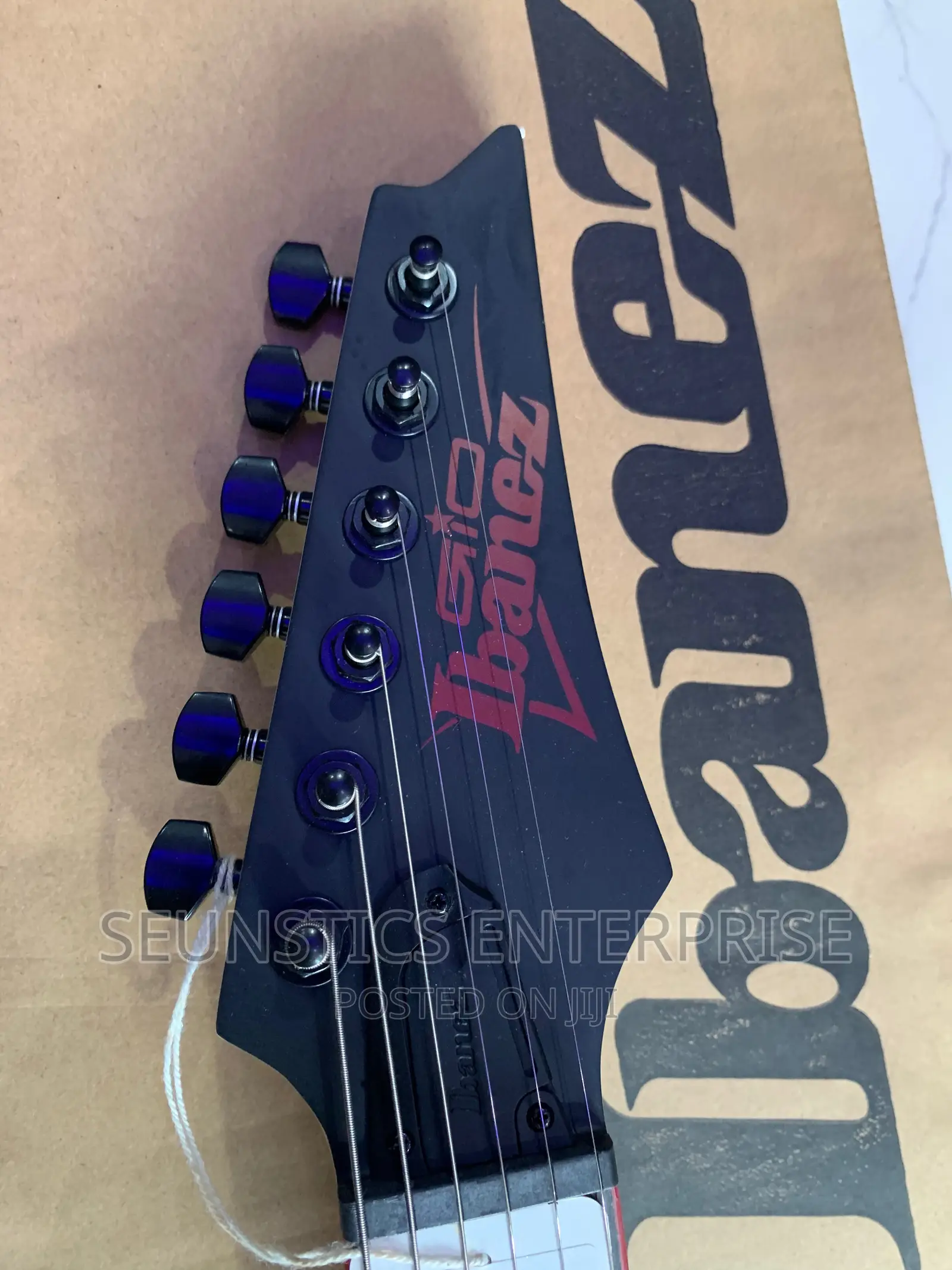 Quality Ibanez GRG131DX-BKF Lead Guitar