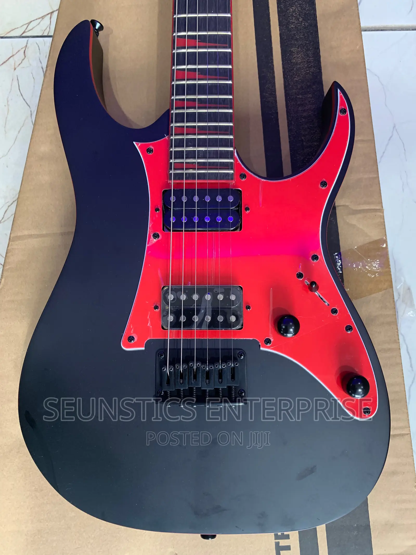 Quality Ibanez GRG131DX-BKF Lead Guitar