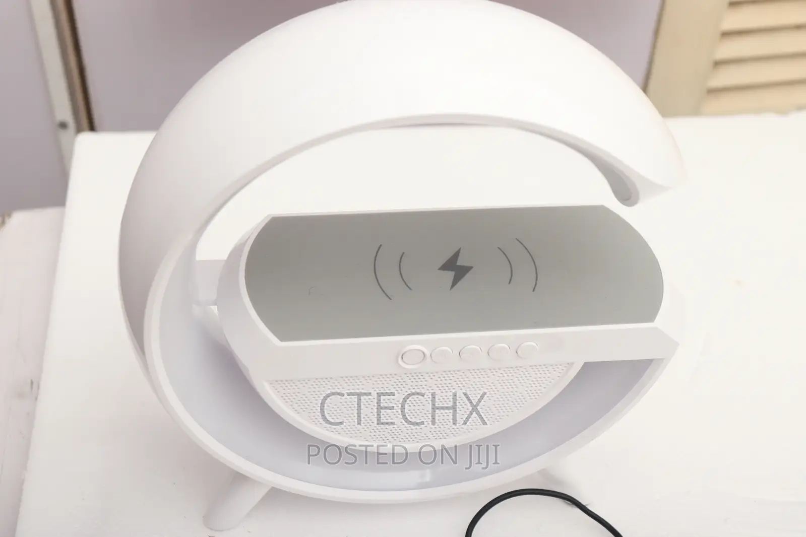 3-in-1 Rainbow Light - Wireless Charger/Speaker