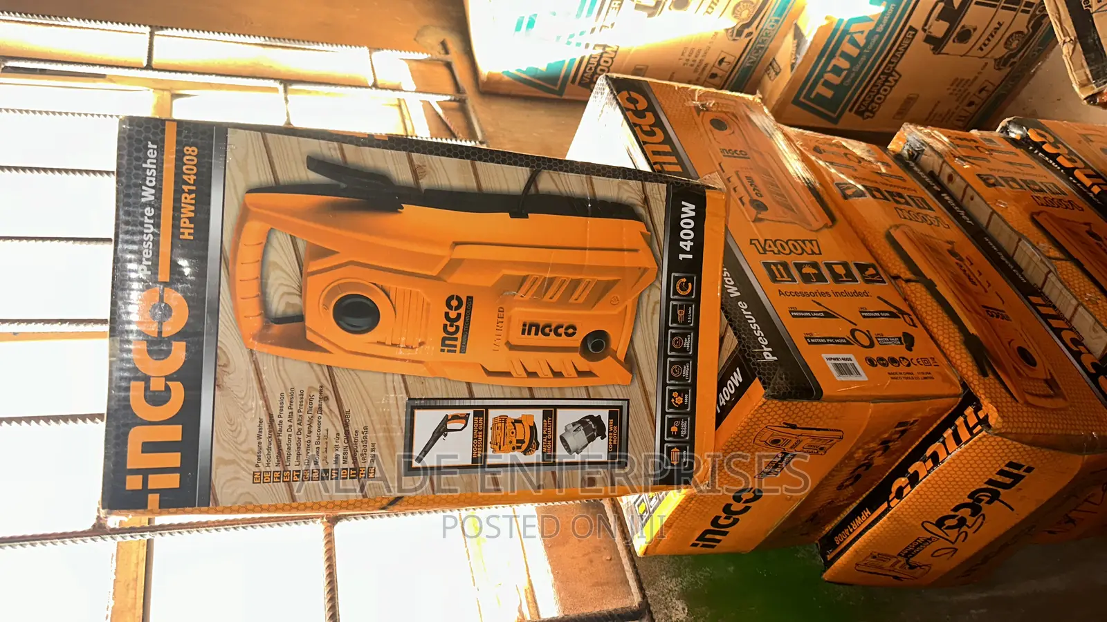 INGCO High Washer Pressure 1400W for Car and House Washing