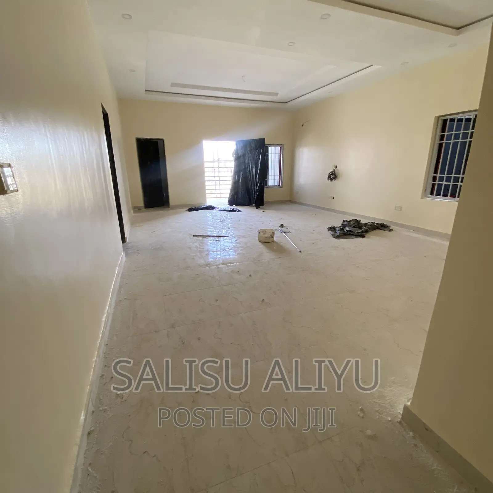 3bdrm Apartment in Life Camp Abuja for sale