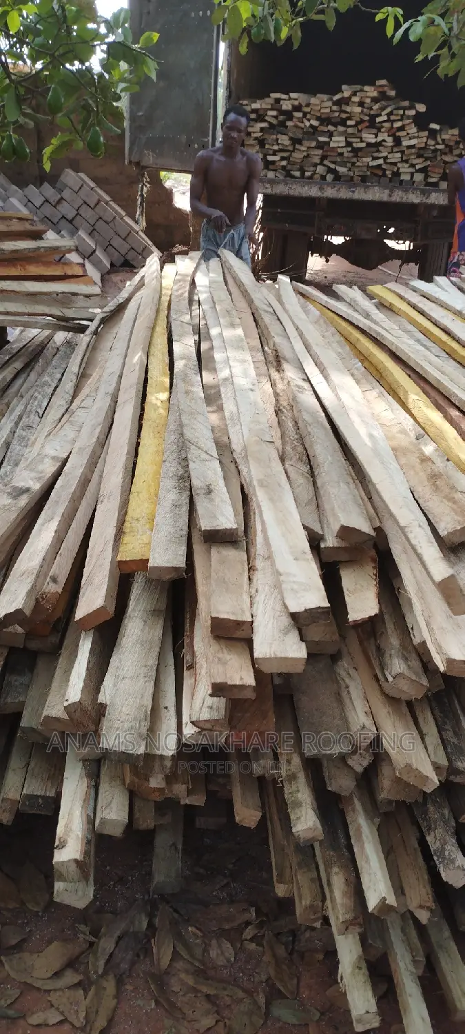 Straight Quality Hard Roofing Woods