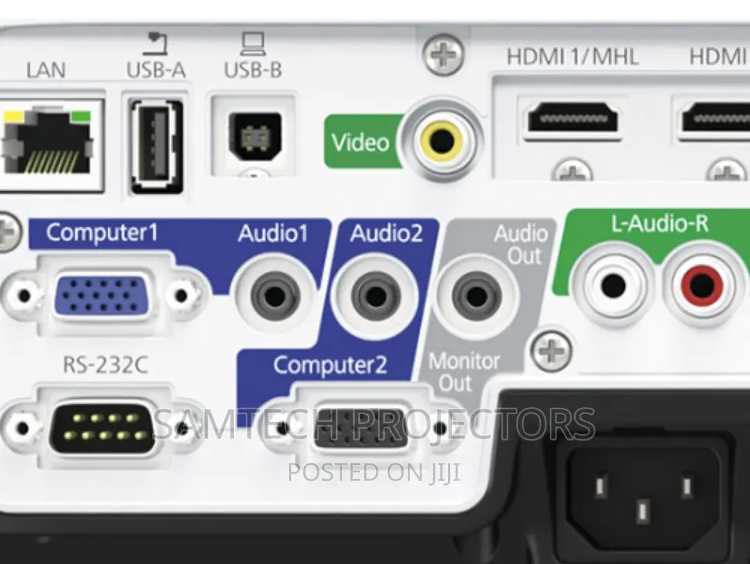 Uk Used Epson 5500 Lumens 4 Church, Show Room, Meet Room Etc