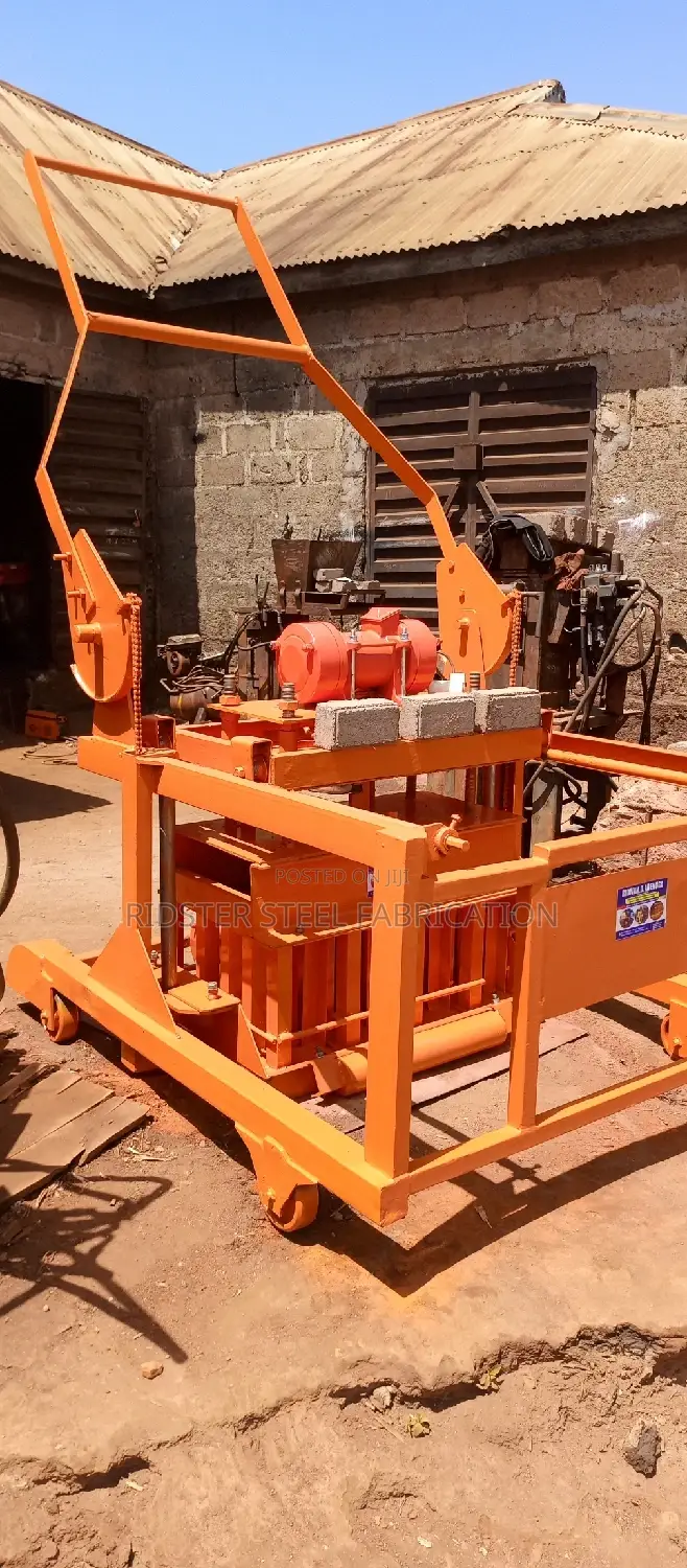 Hydraulic Interlocking Brick's Machine Made by Ridster Steel Fabricati
