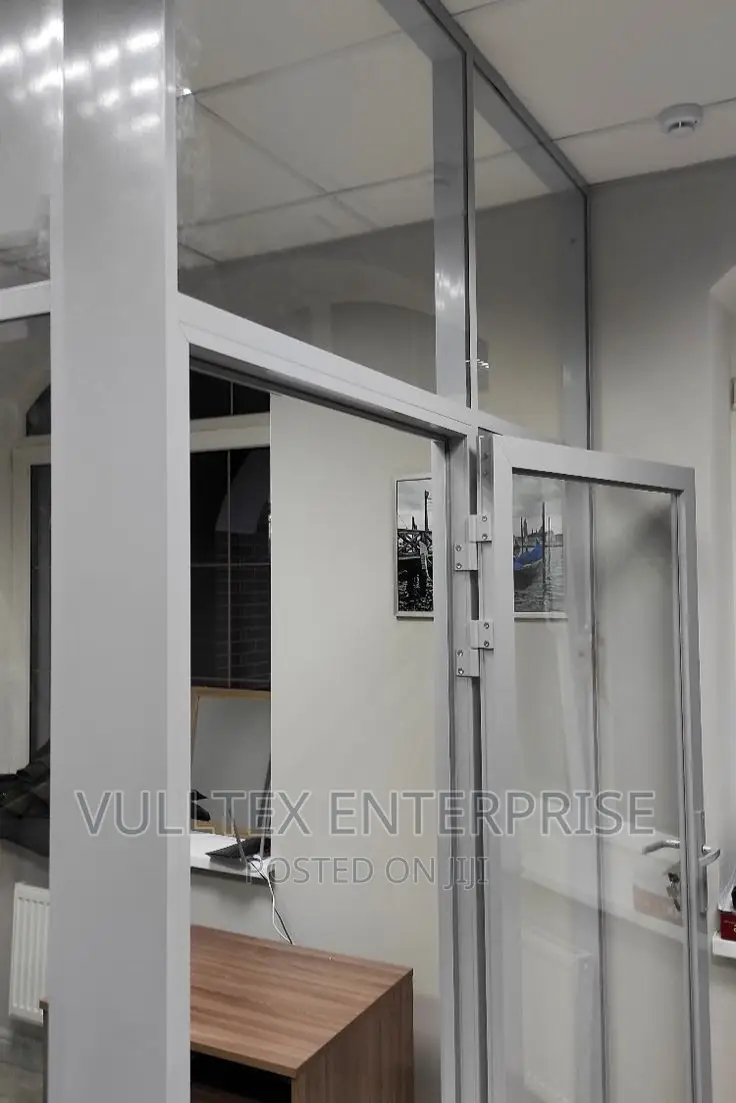 Aluminum Framed Office Partitions