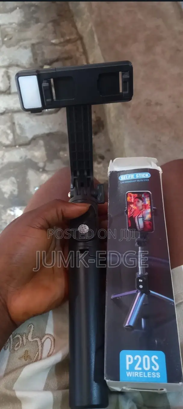 Selfie Stick With Tripod