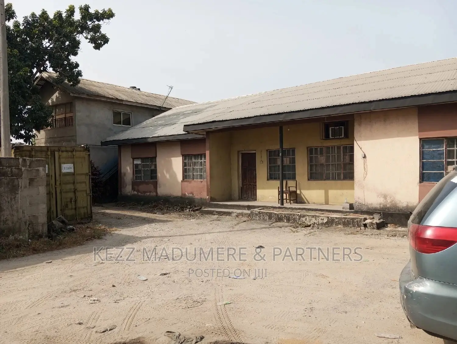 11bdrm Block of Flats in Elimbu Major Road By for sale