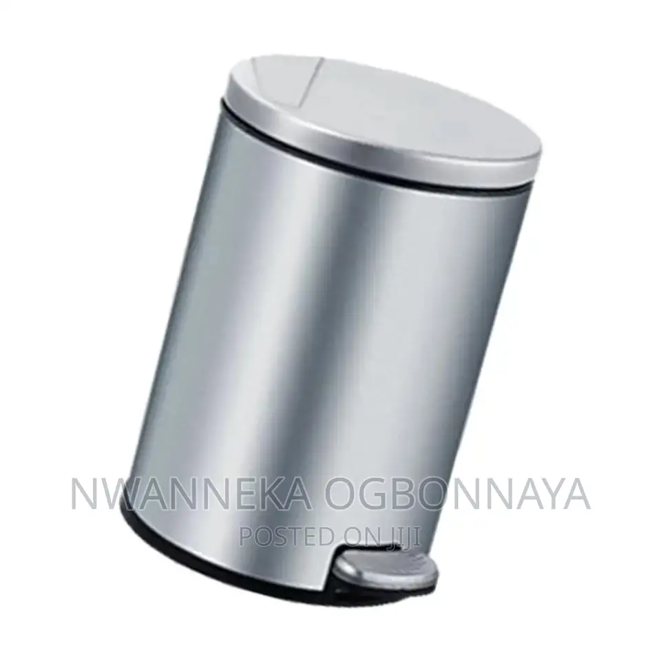Step Trash Can