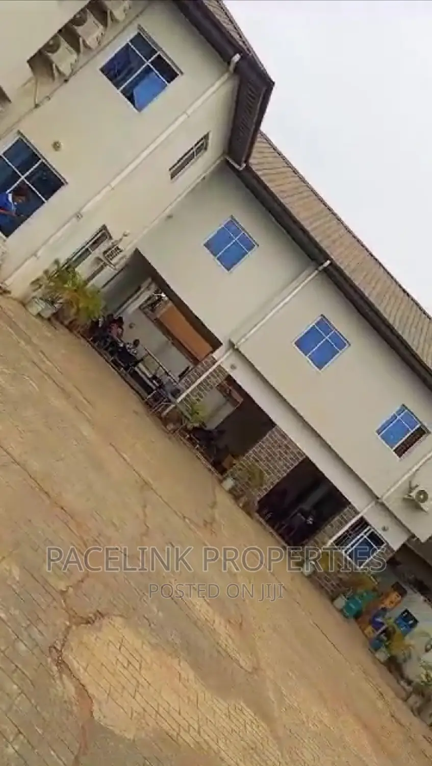 A Magnificent 22 Rooms Hotel in Baruwa Ipaja
