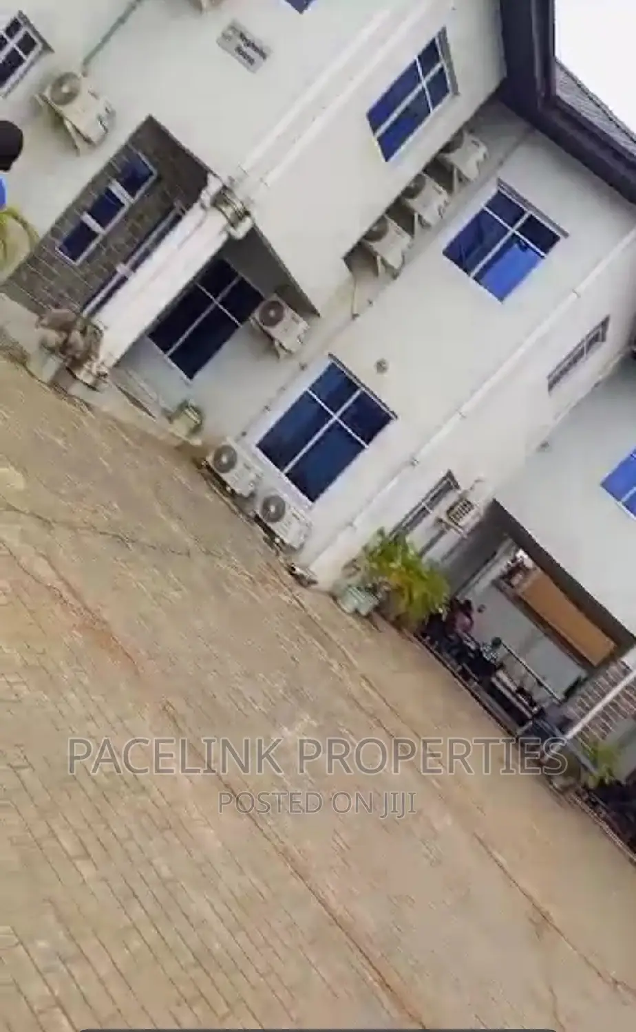 A Magnificent 22 Rooms Hotel in Baruwa Ipaja