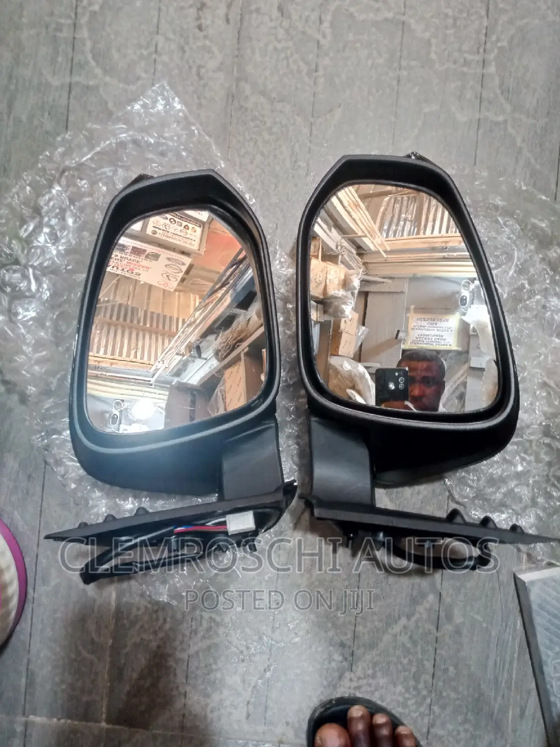 High Quality Certified New Black Side Mirror Hilux 2024