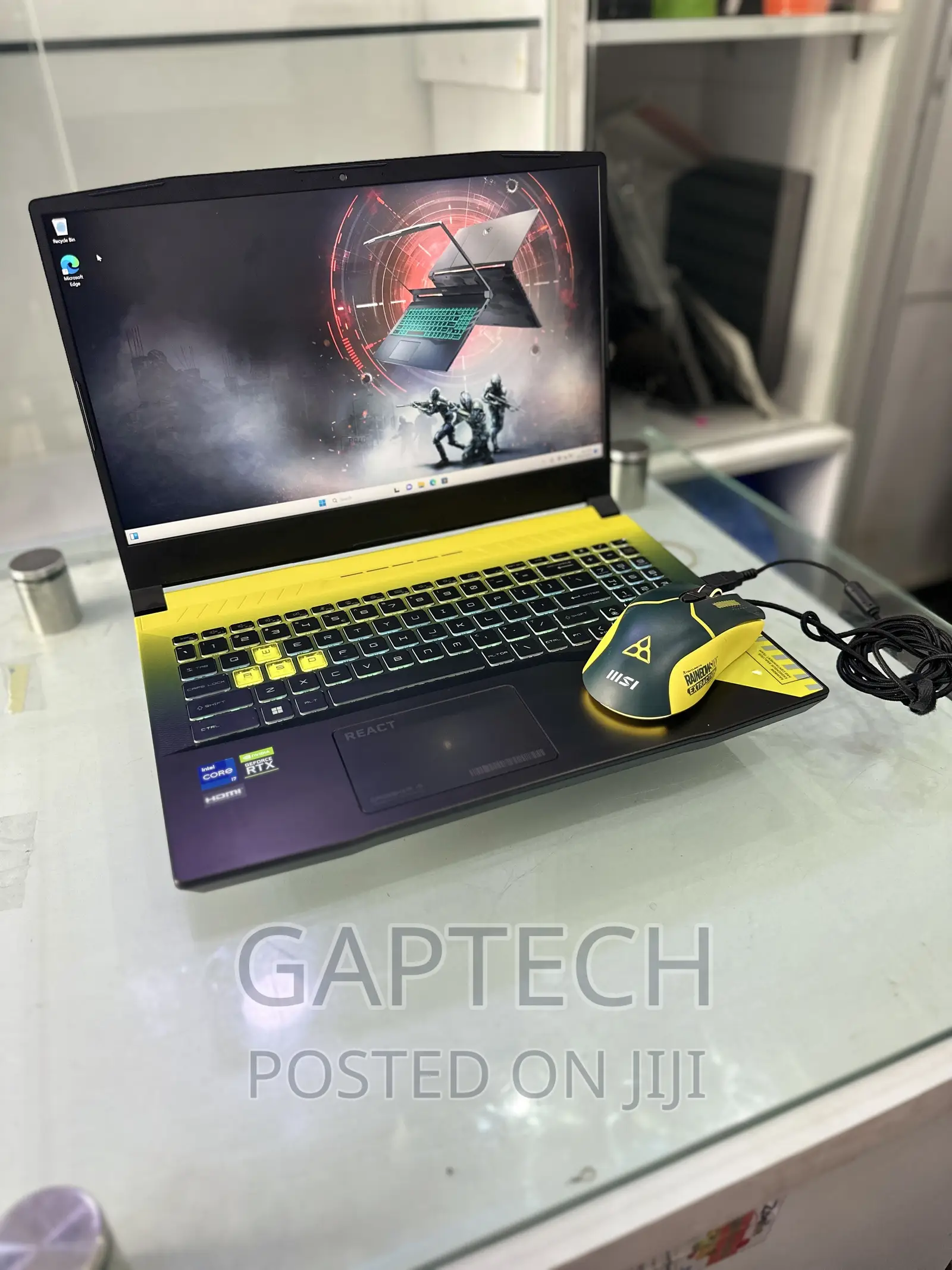Laptop MSI Crosshair 15 16GB Intel Core I7 SSD 1T