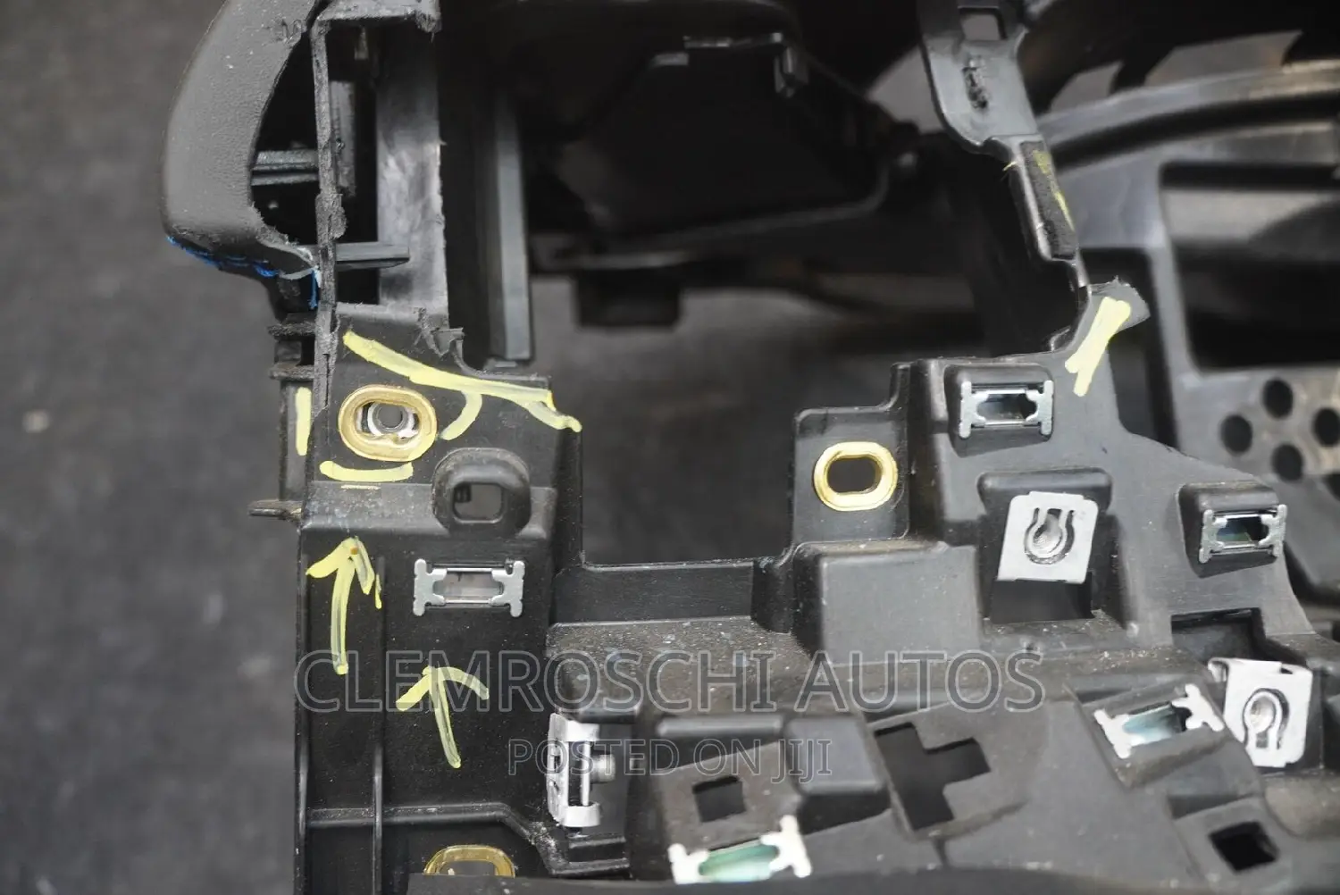 High Quality Certified Dashboard Lamborghini Urus 2019-2022