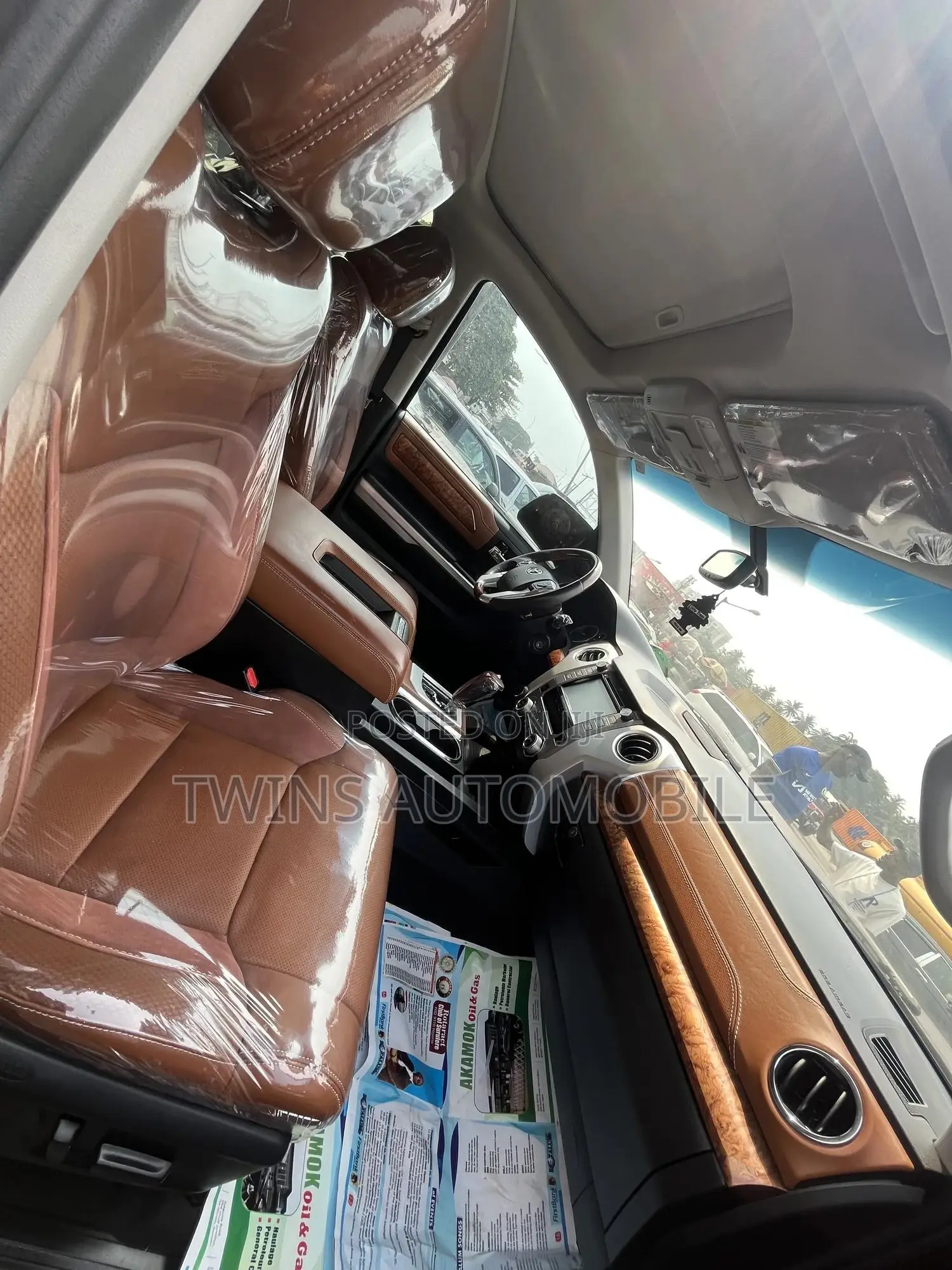 Toyota Tundra 2018 Brown