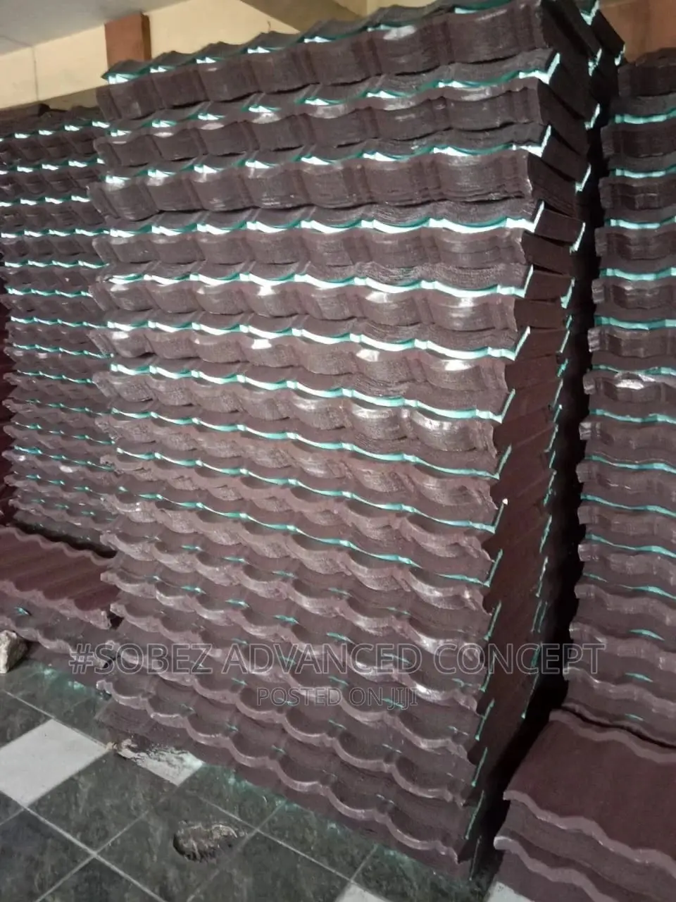Large Stock of Stone Stiles Roofing Sheet for Sale