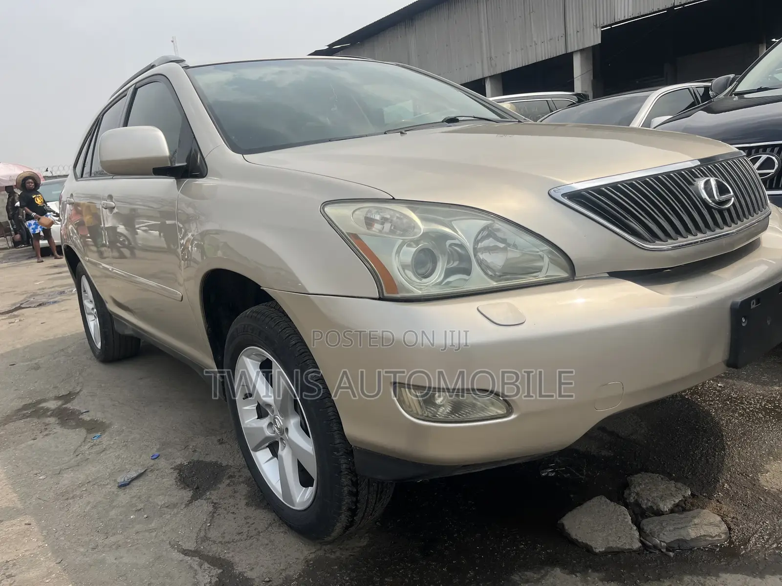 Lexus RX 330 2006 Gold