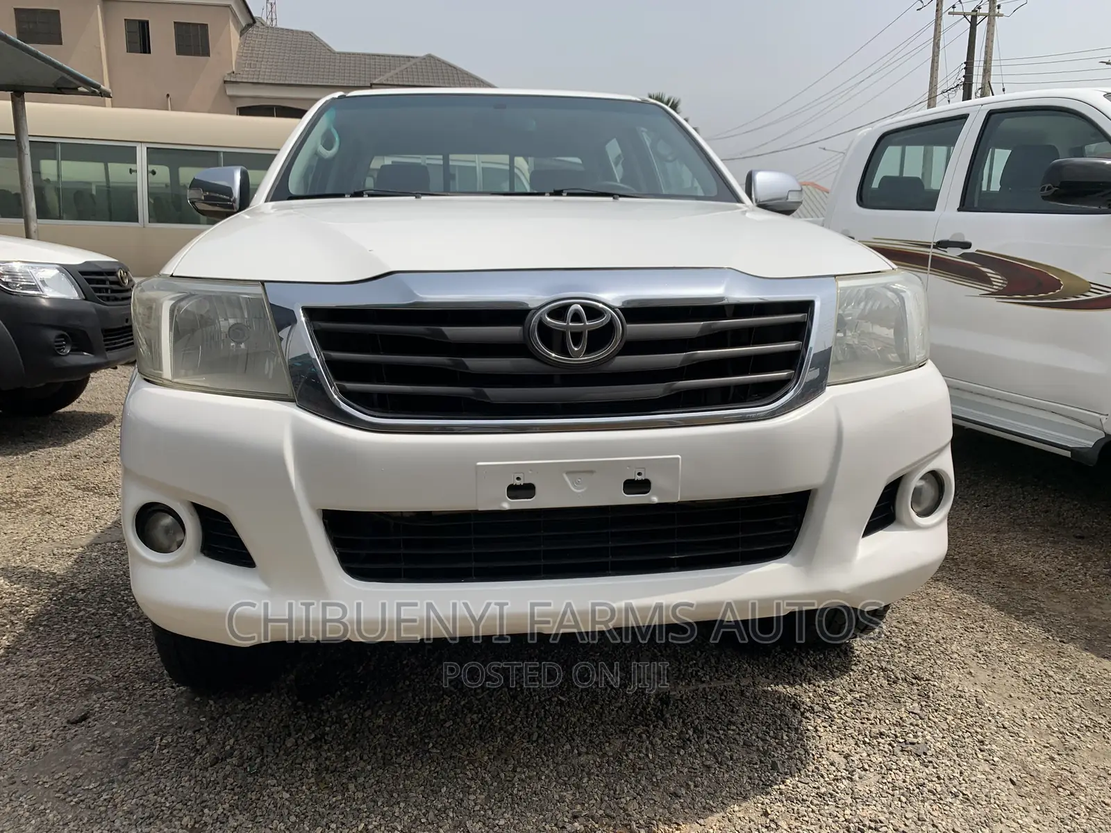 Toyota Hilux SR 4x4 2015 White