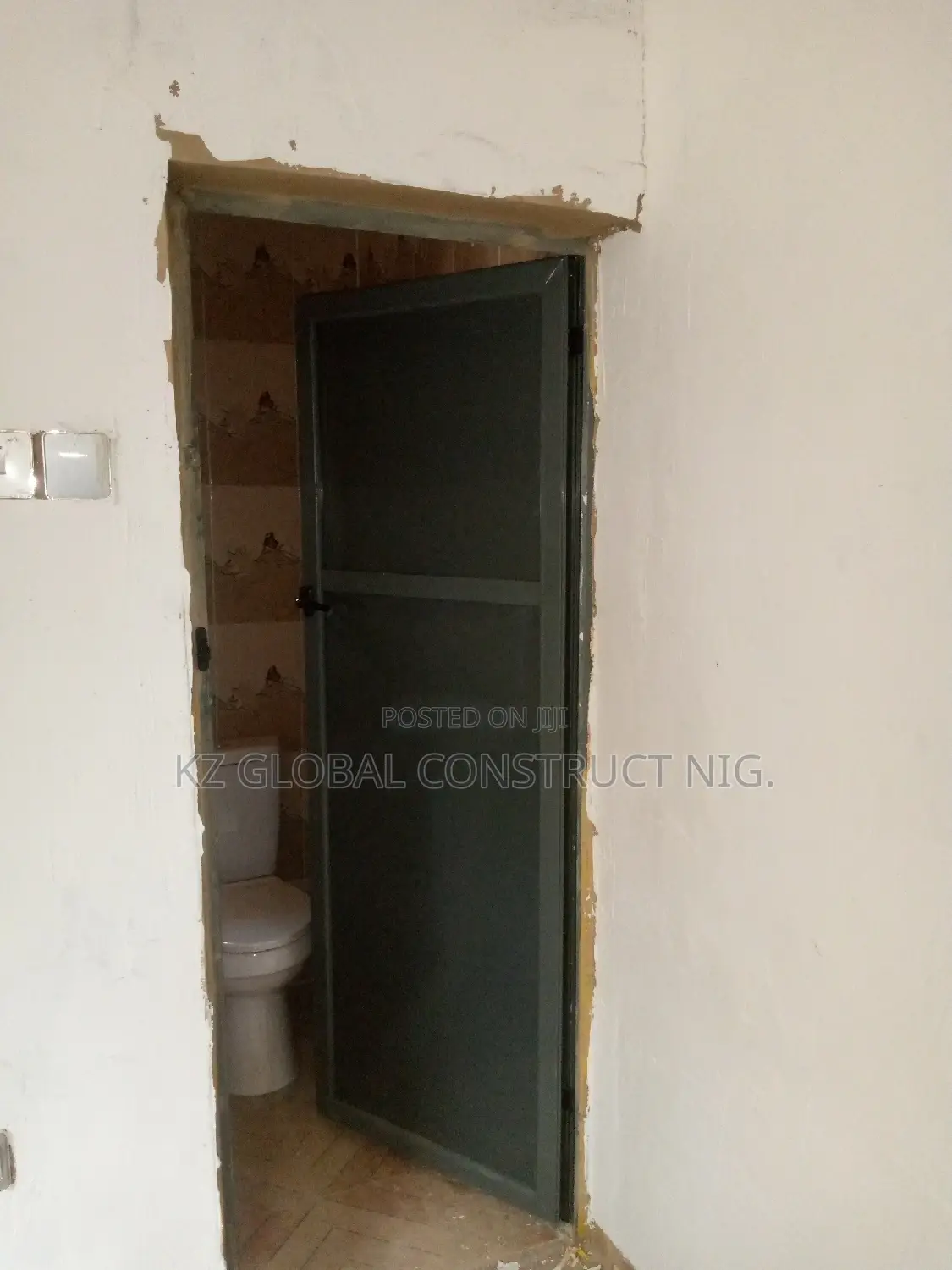 Aluminum Toilet Door With Full Composite Board 003