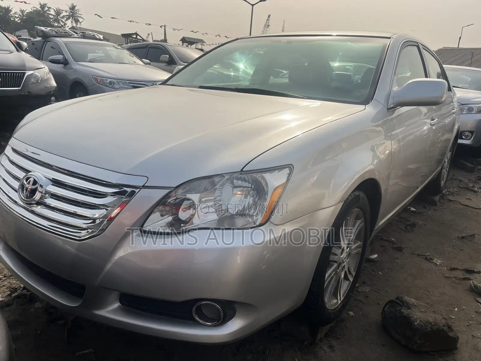 Toyota Avalon XLS 2007 Silver