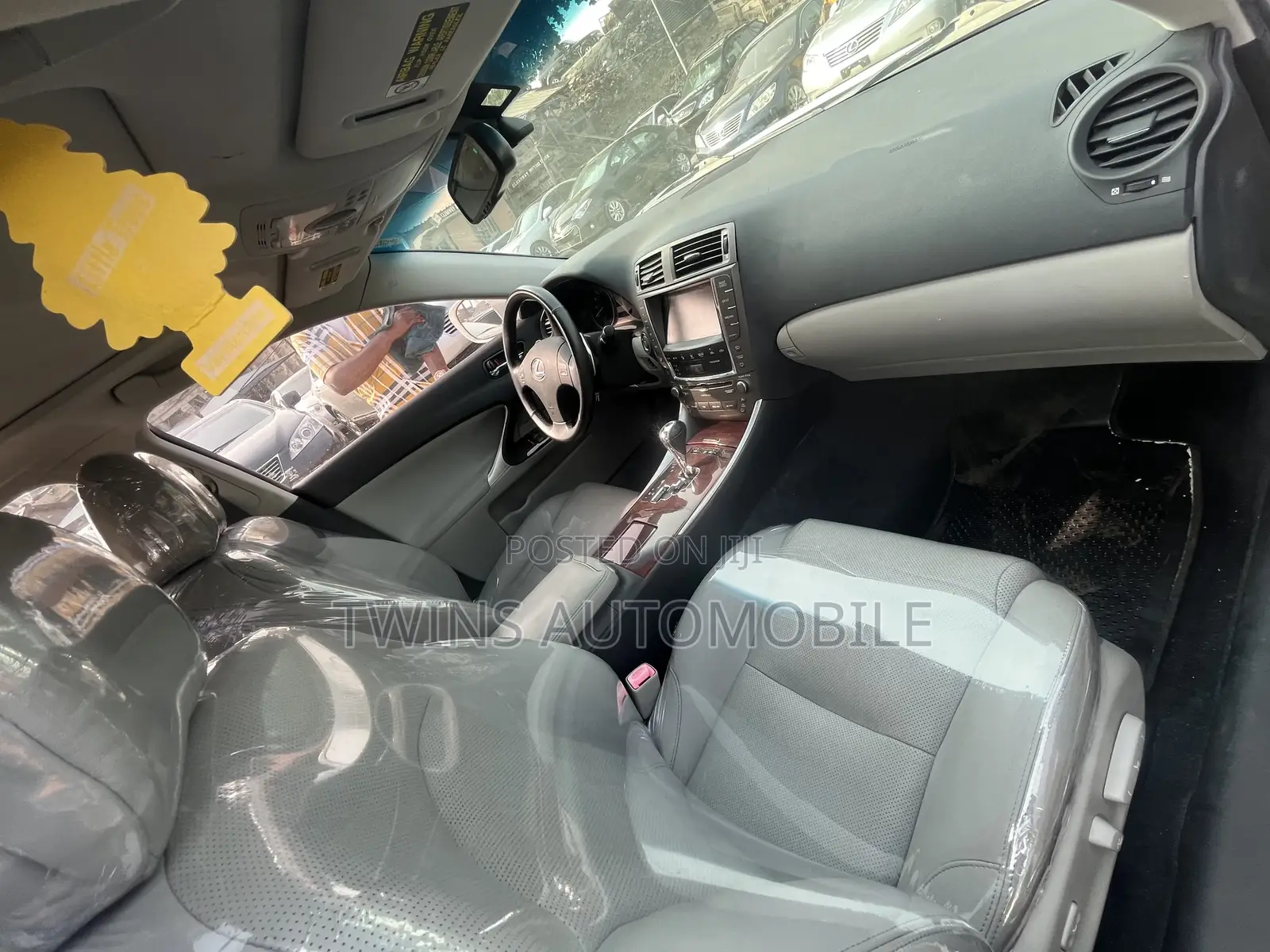 Lexus IS 250 AWD 2007 White