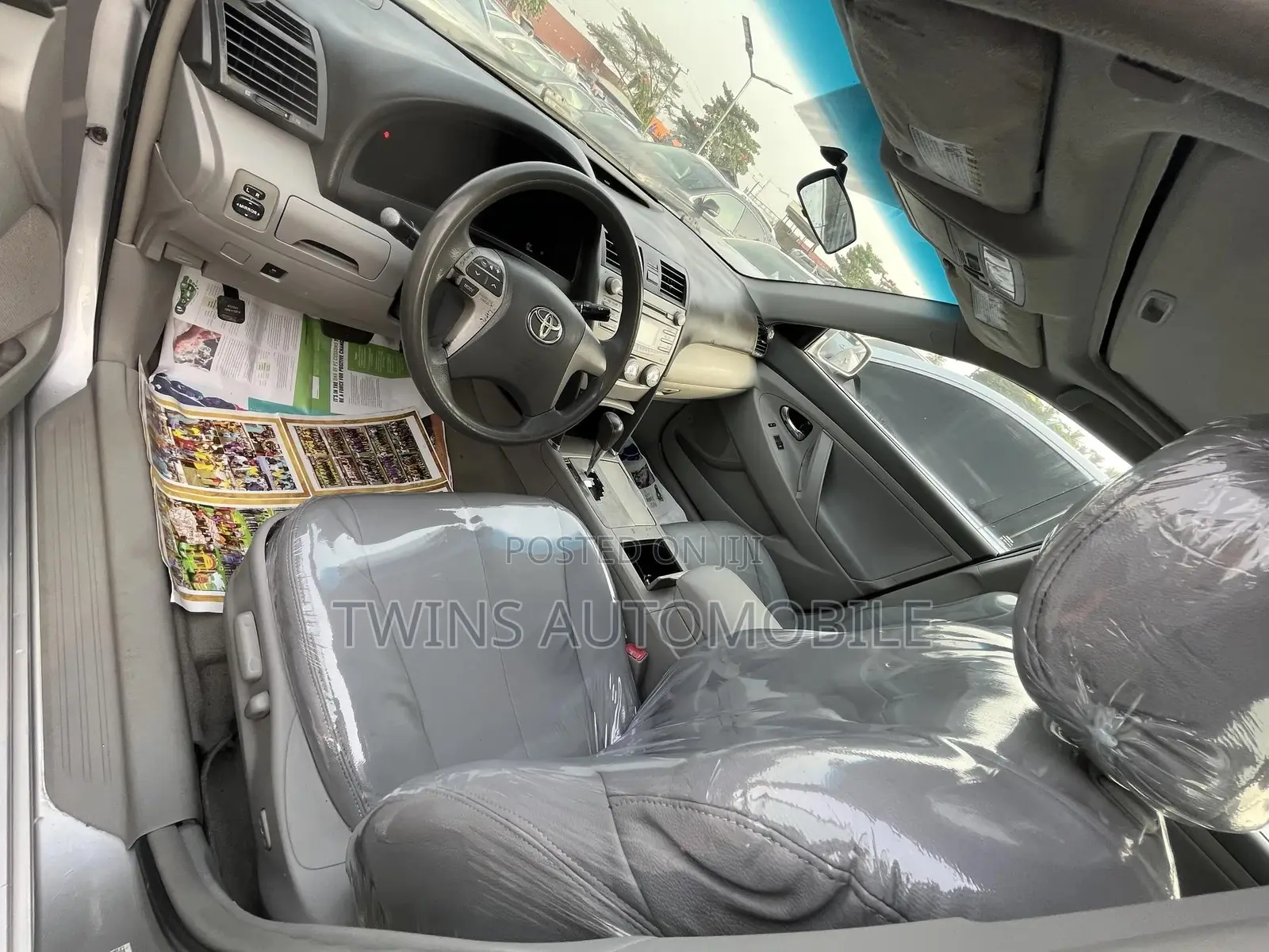 Toyota Camry 2010 Silver