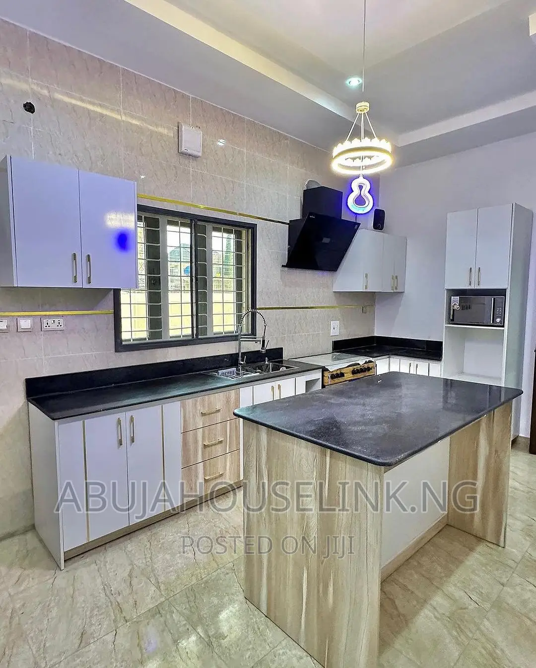 5bdrm Duplex in App Resettlement for sale