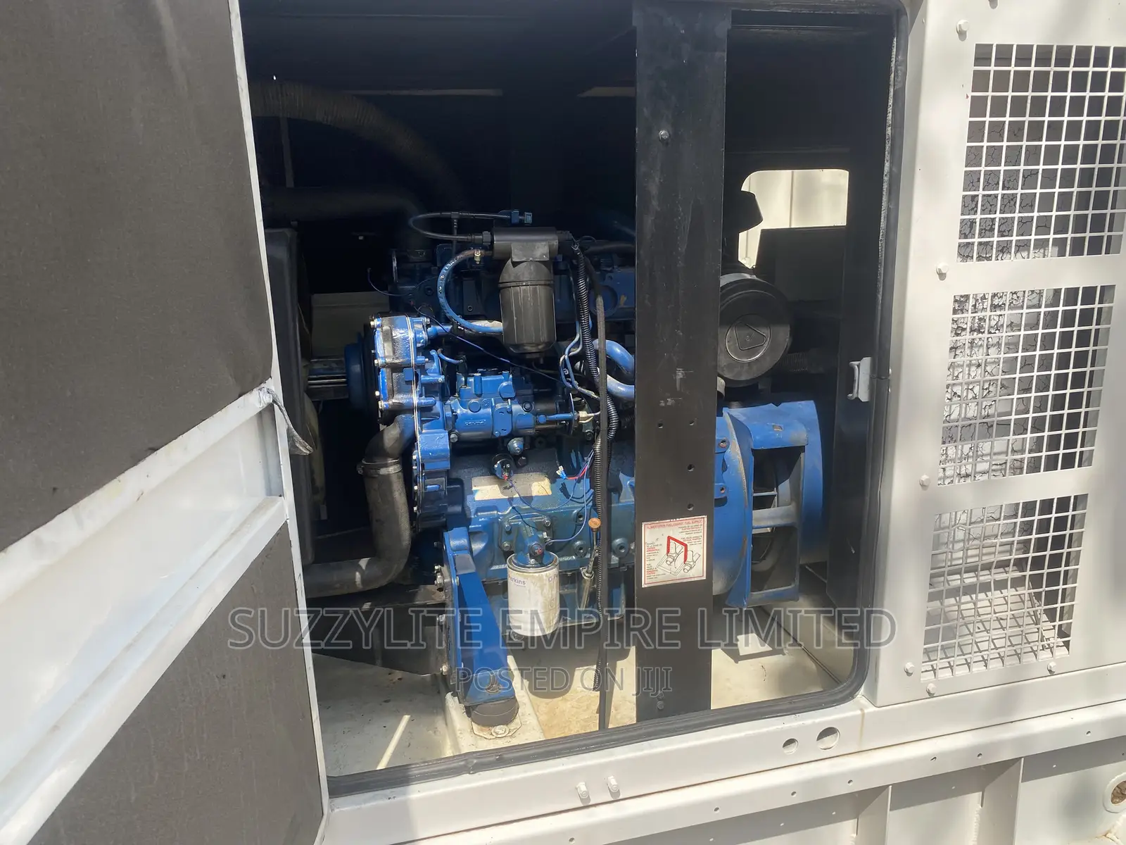 Fg Wilson 60kva Soundproof Diesel Generator