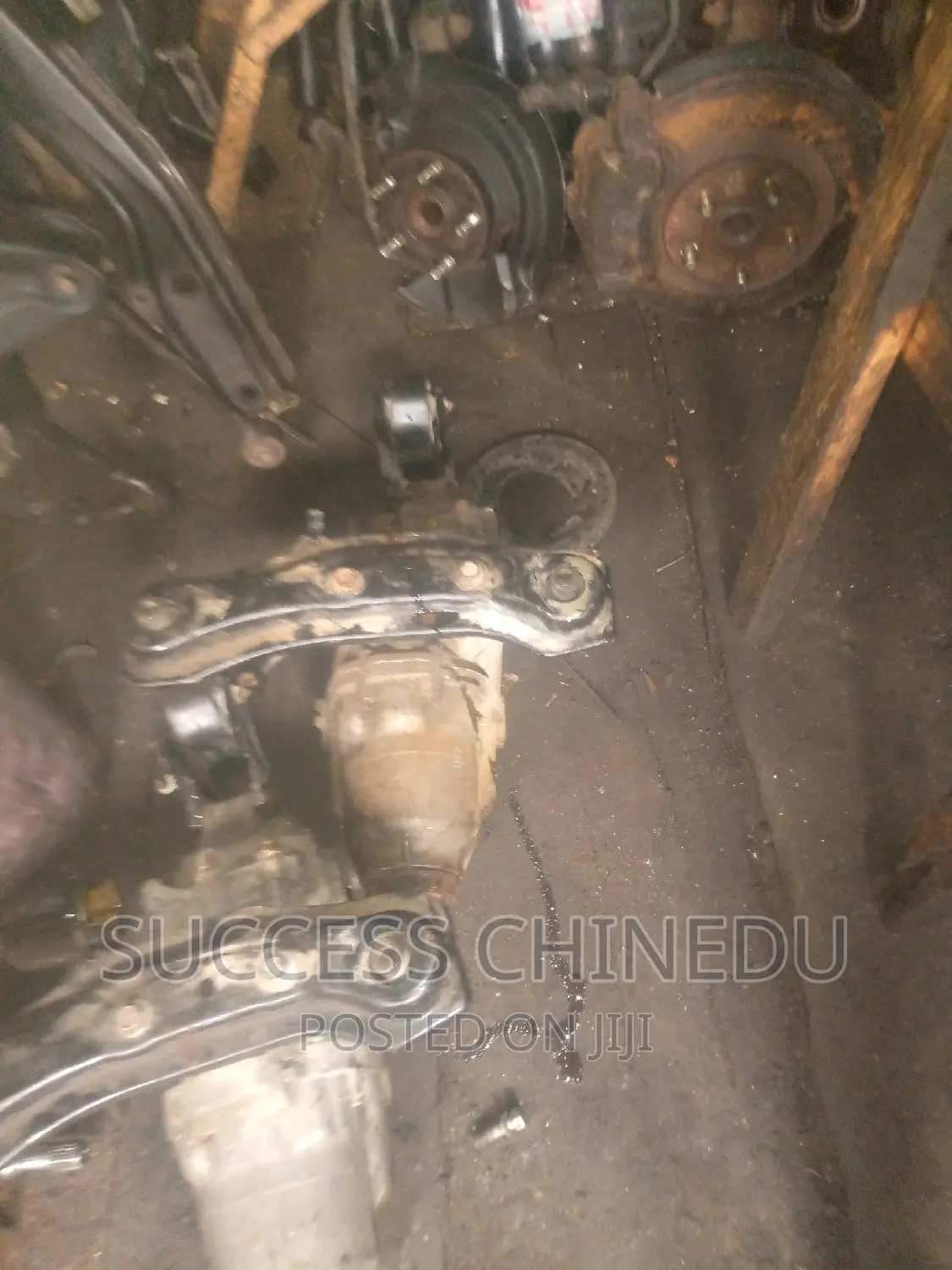 Back Axel for Honda CR-V 2010