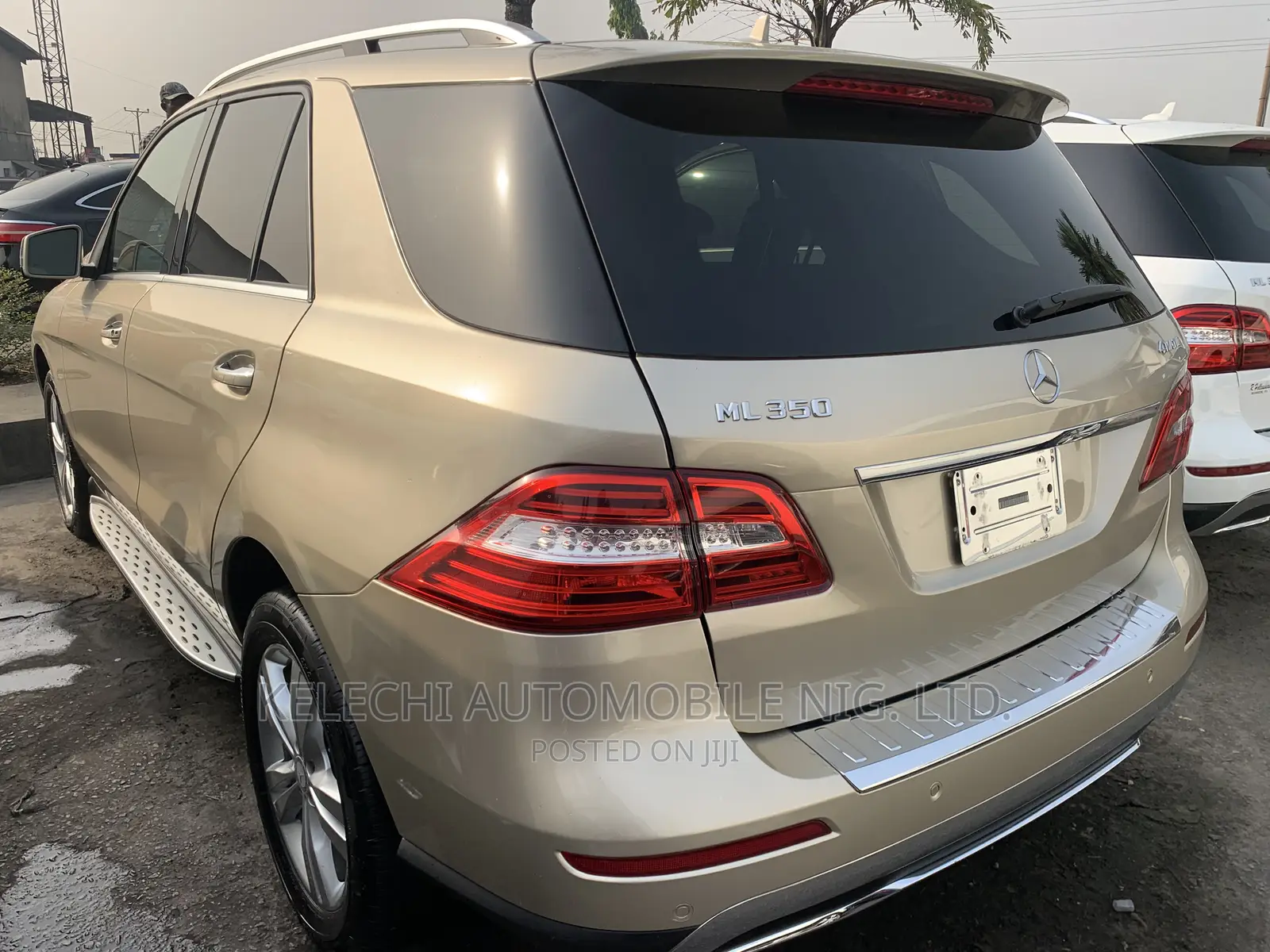 Mercedes-Benz M Class ML 350 4Matic 2013 Gold