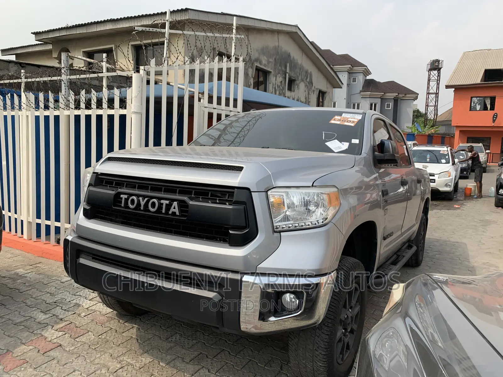Toyota Tundra 2017 Silver