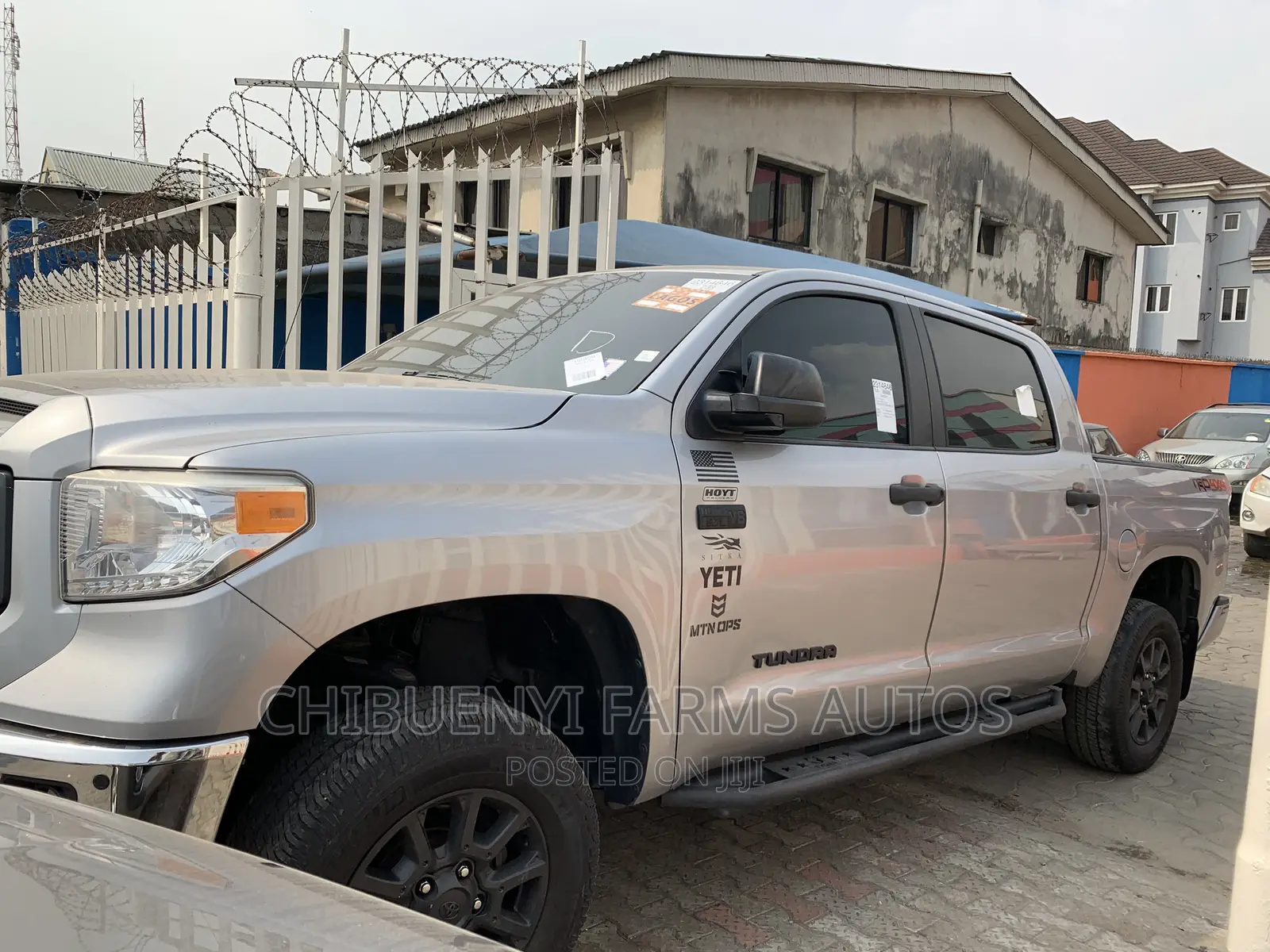 Toyota Tundra 2017 Silver