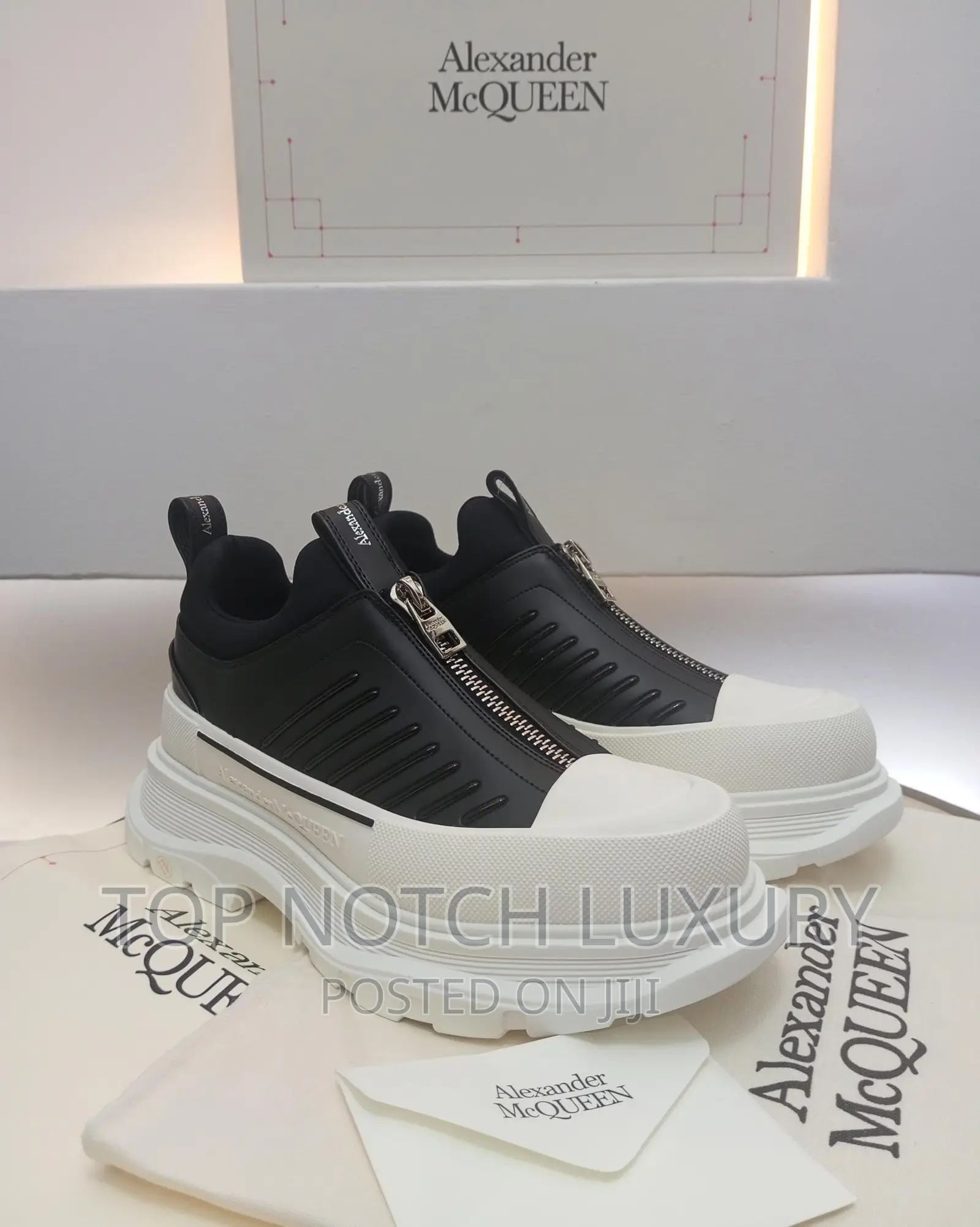 *Original Alexander Mc Queen Men Women *