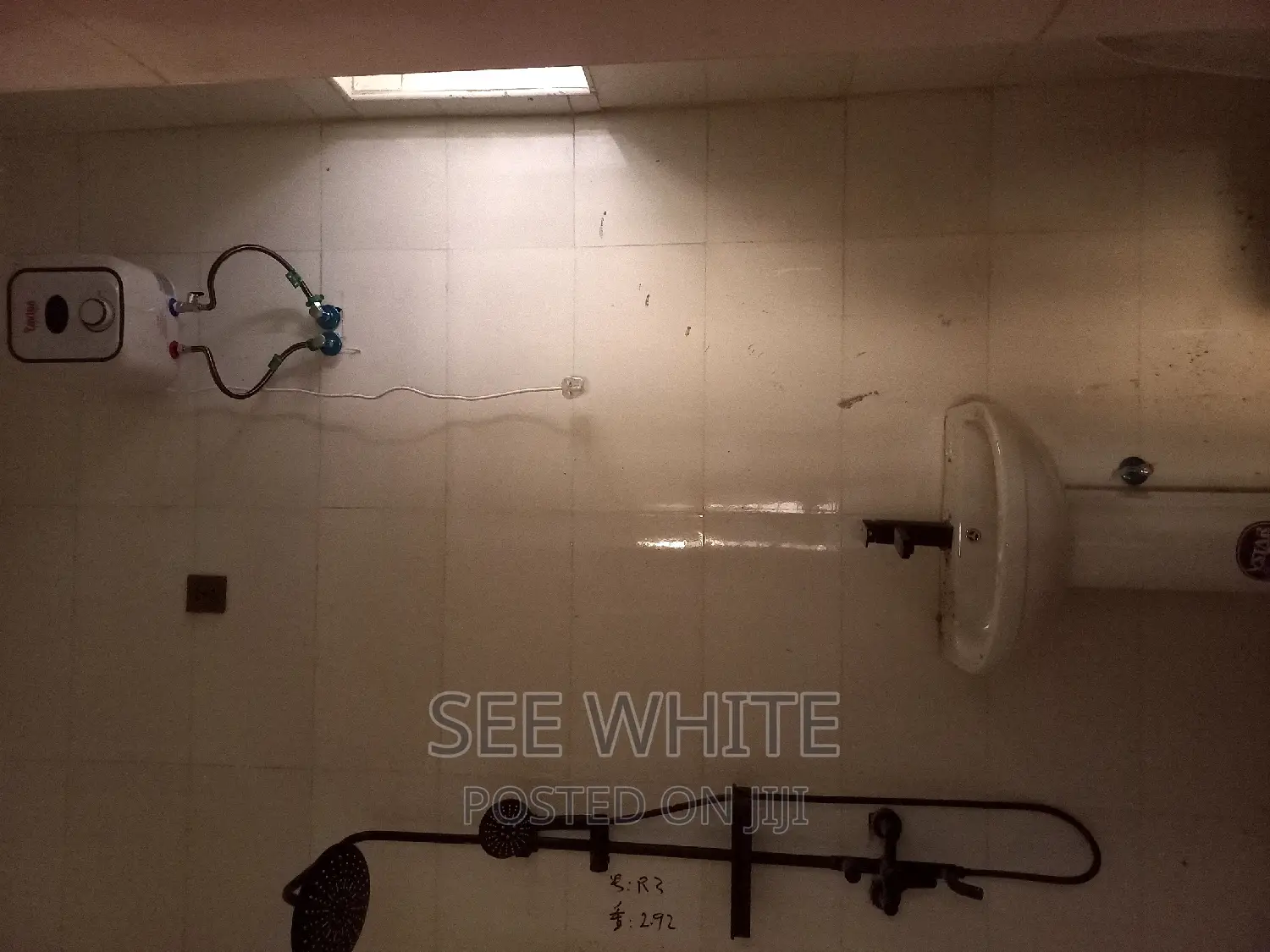 Furnished 2bdrm Apartment in Off Golden Tree, Amuwo-Odofin for rent