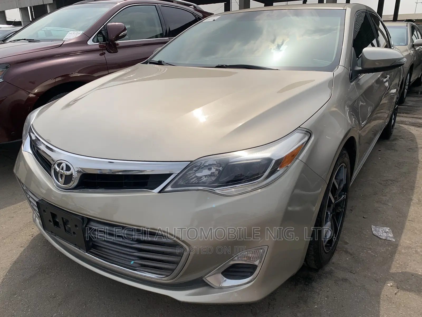 Toyota Avalon 2015 Gold