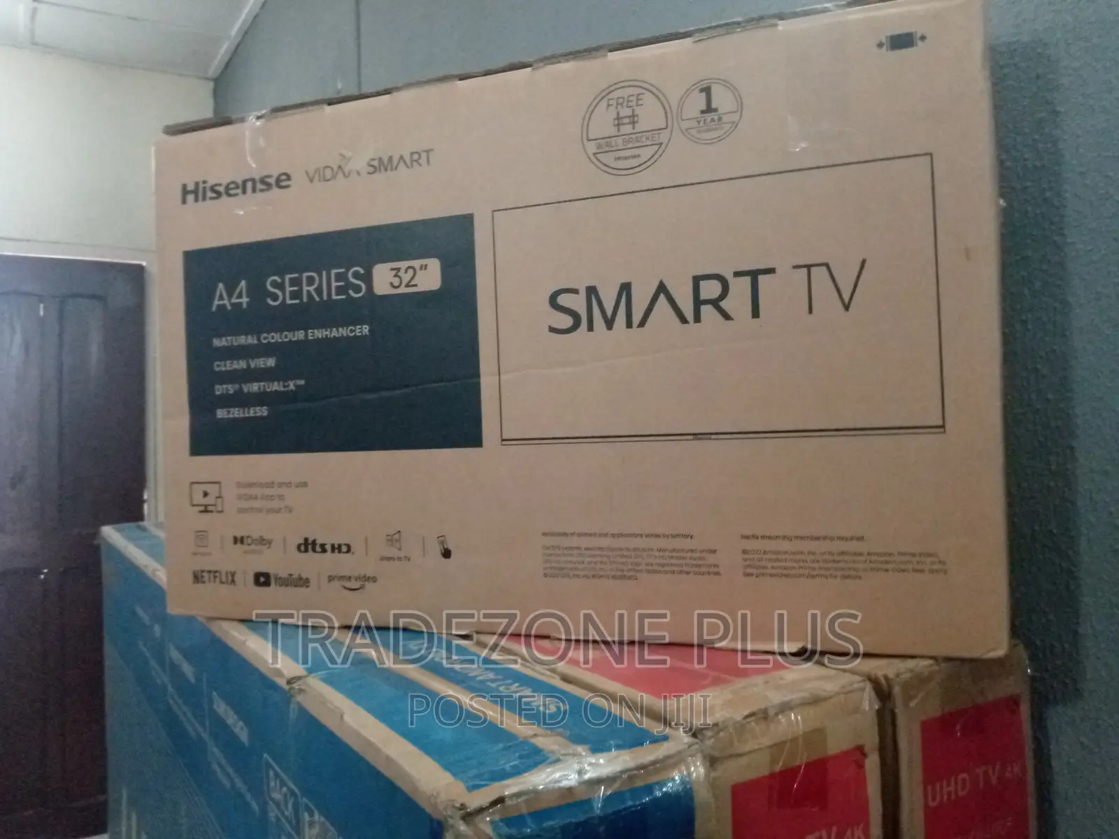 Brand New Hisense 32'' Smart TV With Wifi+Youtube