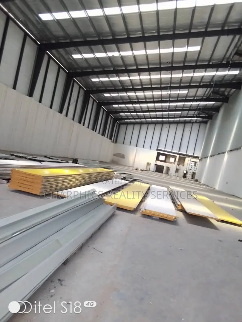 Bays of Warehouse for Rent at Apapa