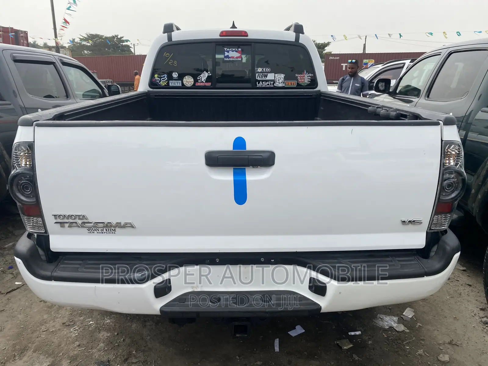 Toyota Tacoma 2015 White