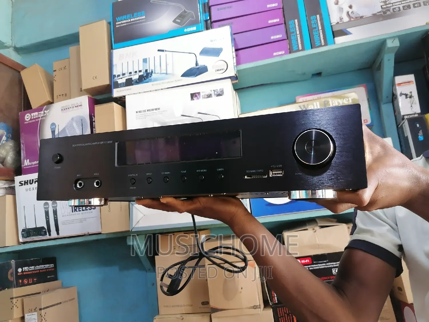 7.1 Cinema Amplifier With Bluetooth, USB and Remote Control