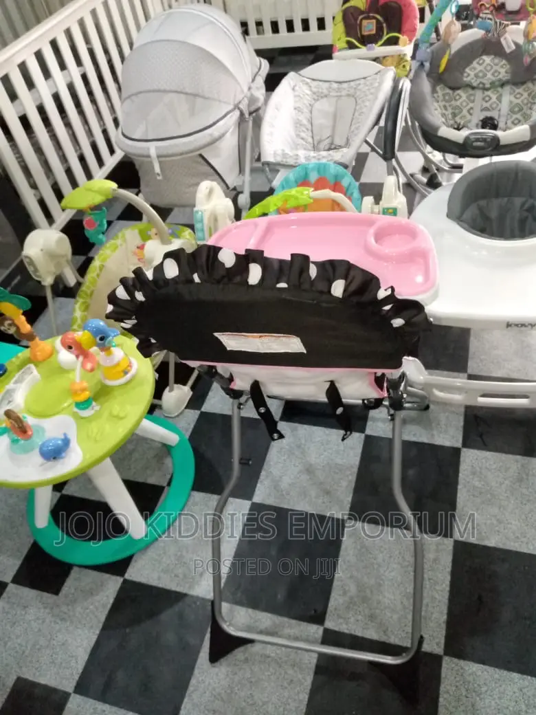 US Used Minnie Mouse Baby Feeding High Chair in Excellent